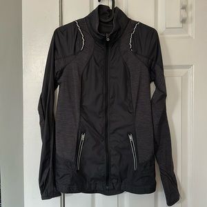 Lululemon Nothing But Run Black and Gray SZ6 Lightweight Mesh Running Jacket